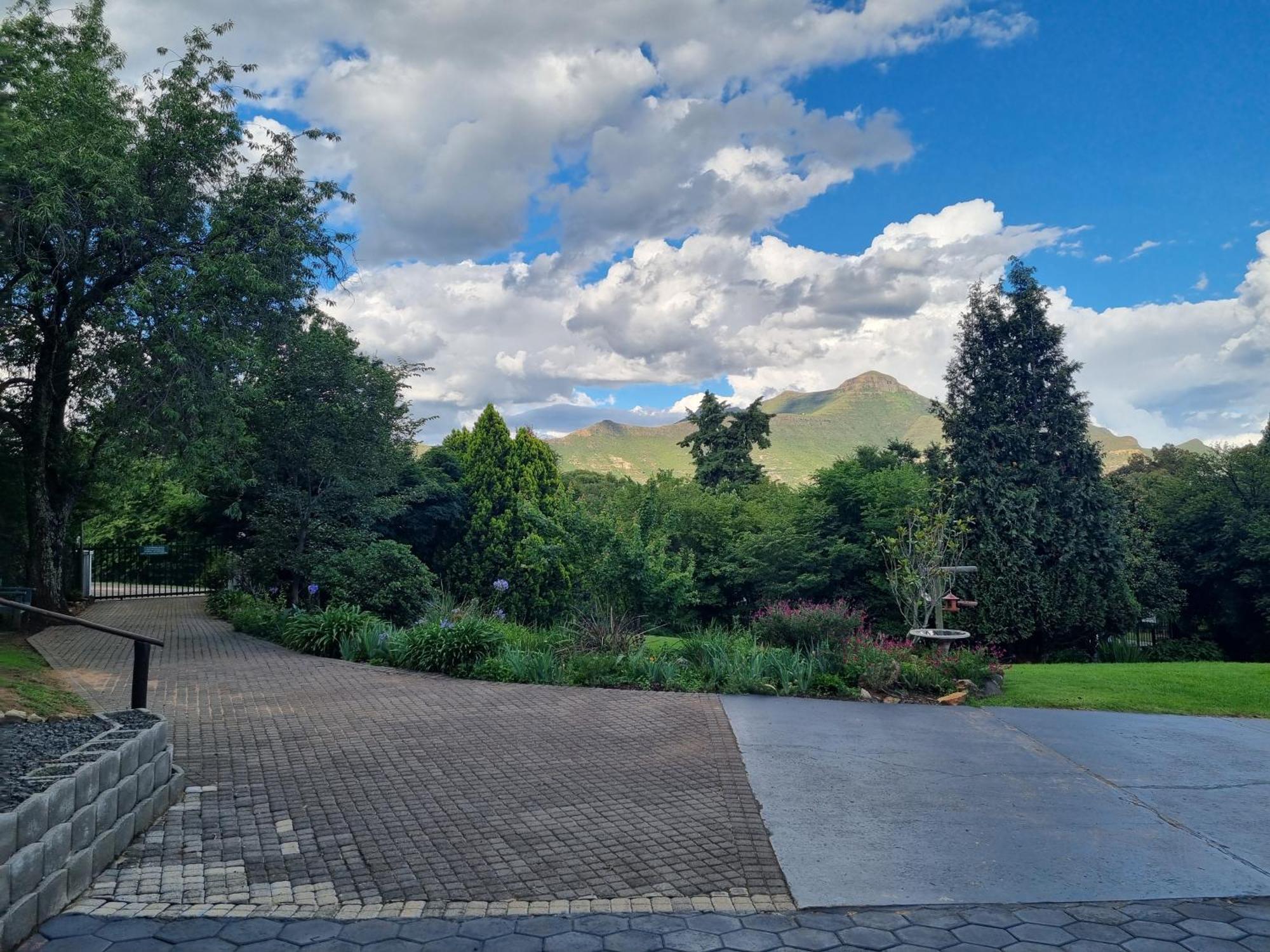 Clarens On Collett 빌라 외부 사진
